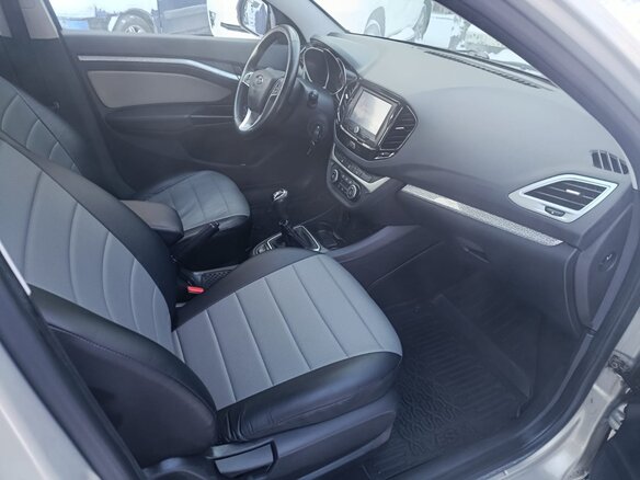 2018 Lada (ВАЗ) Vesta SW Cross I, бежевый, 1100000 рублей - вид 8