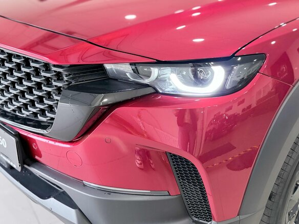 2025 Mazda CX-50, красный, 4720000 рублей - вид 5