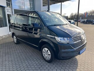 2023 Volkswagen Caravelle T6 Рестайлинг, чёрный, 4600000 рублей, вид 2