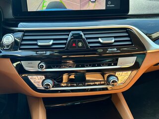 2021 BMW 5 серии 520i VII (G30/G31/G38) Рестайлинг, белый, 4850000 рублей, вид 5