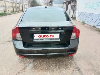 2010 Volvo S40 II Рестайлинг, чёрный, 900000 рублей, вид 3