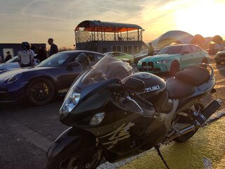 2004 Suzuki GSX 1300 R Hayabusa, серый, 630000 рублей, вид 1