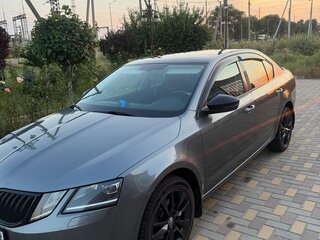 2018 Skoda Octavia III (A7) Рестайлинг, серый, 2130000 рублей, вид 1
