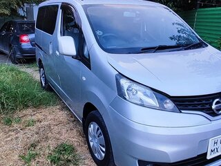 2017 Nissan NV200, серебристый, 1620000 рублей, вид 3
