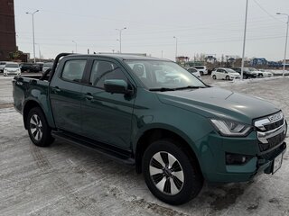 2024 Isuzu D-Max T30 Explorer III, зелёный, 3500000 рублей, вид 2