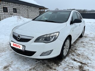 2011 Opel Astra J, белый, 710000 рублей, вид 1