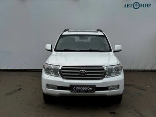 2011 Toyota Land Cruiser 200 Series, белый, 2049000 рублей, вид 2
