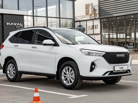 2026 Haval M6 II, белый - вид 2