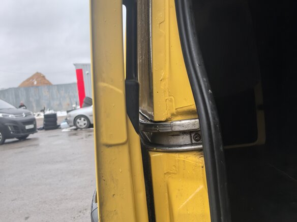 2008 Volkswagen Crafter, жёлтый, 1550000 рублей - вид 15