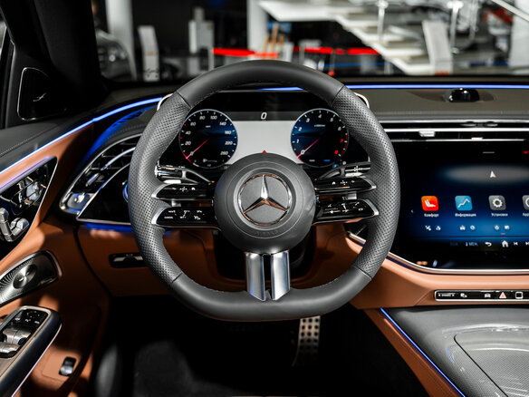 2026 Mercedes-Benz E-Класс 300 VI (W214, S214), серый - вид 12