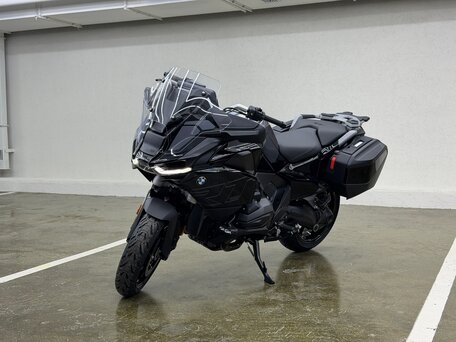 2025 BMW R 1300 RT, чёрный, 2950000 рублей, вид 1