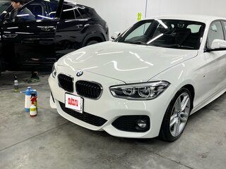 2016 BMW 1 серии 118i II (F20/F21) Рестайлинг, белый, 1500000 рублей, вид 4