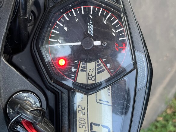 2018 Yamaha MT-03, синий, 420000 рублей - вид 4