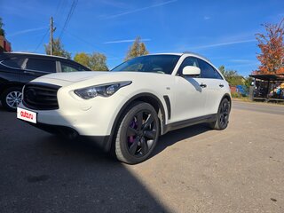 2012 Infiniti FX50 II (S51) Рестайлинг, белый, 2700000 рублей, вид 1