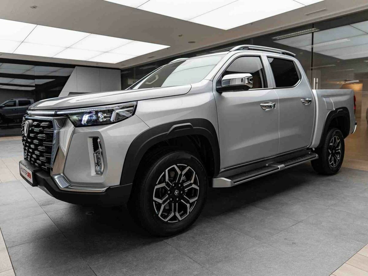Открыть фотографии: Changan Hunter Plus