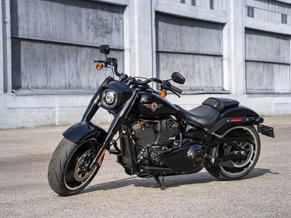 2020 Harley-Davidson Fat Boy, чёрный, 3500000 рублей
