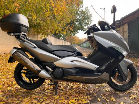 2008 Yamaha TMAX, серебристый, 400000 рублей, вид 4