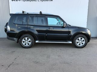 2007 Mitsubishi Pajero IV, чёрный, 1100000 рублей, вид 3