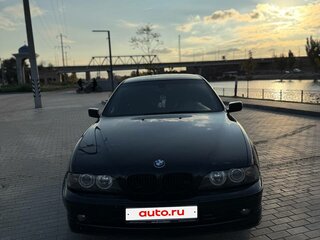 2000 BMW 5 серии 530i IV (E39) Рестайлинг, зелёный, 740000 рублей, вид 5