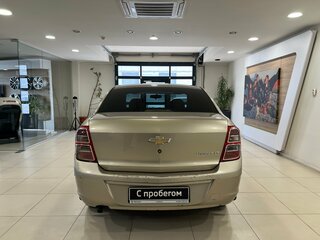 2013 Chevrolet Cobalt II, бежевый, 460000 рублей, вид 5