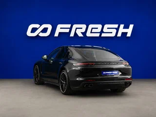 2019 Porsche Panamera 4 II, чёрный, 5873077 рублей, вид 2