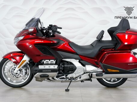2020 Honda GL 1800 Gold Wing, красный, 2699000 рублей, вид 2