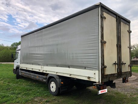2013 Mercedes-Benz Atego, белый, 3050000 рублей, вид 3