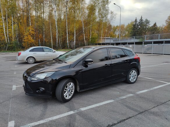 2011 Ford Focus III, чёрный, 600000 рублей - вид 2