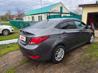 2014 Hyundai Solaris I, серый, 900000 рублей, вид 5