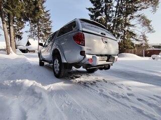2008 Mitsubishi L200 IV, серебристый, 1500000 рублей, вид 3