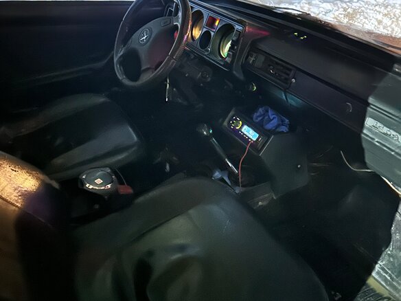 1996 Lada (ВАЗ) 2104 5-speed, белый, 83000 рублей - вид 4
