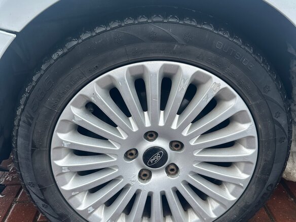 2010 Ford Focus II Рестайлинг, белый, 650000 рублей - вид 12