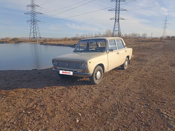 1986 Lada (ВАЗ) 21013, бежевый, 150000 рублей - вид 3
