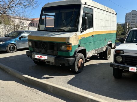 1990 Mercedes-Benz Vario, белый, 500000 рублей, вид 1