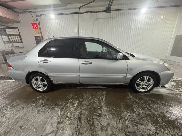 2007 Mitsubishi Lancer IX Рестайлинг, серебристый, 310000 рублей - вид 5