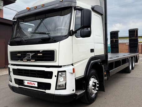 2007 Volvo FM, белый, 5700000 рублей, вид 1