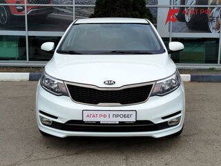 2016 Kia Rio III Рестайлинг, белый, 1152000 рублей, вид 2