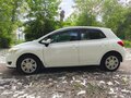 2007 Toyota Auris I, белый, 600000 рублей - вид 2