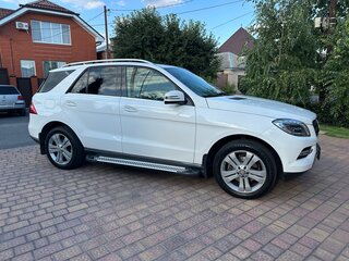 2014 Mercedes-Benz M-Класс 300 III (W166), белый, 2999000 рублей, вид 1