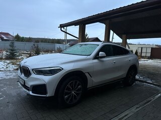 2022 BMW X6 40d III (G06), белый, 8000000 рублей, вид 1