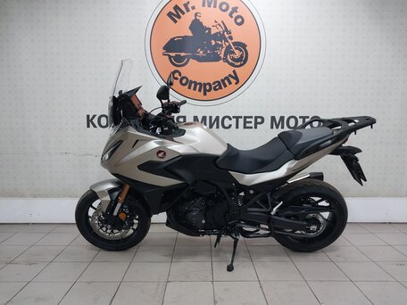 2025 Honda NT1100, серый, 1949000 рублей, вид 2