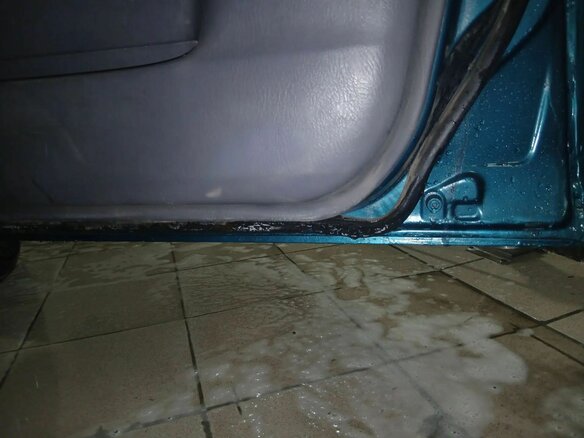 1999 Mazda 323 VI (BJ), зелёный, 130000 рублей - вид 13
