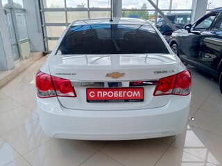 2012 Chevrolet Cruze I, белый, 477000 рублей, вид 4