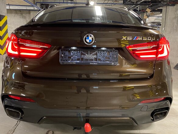2017 BMW X6 M50d II (F16), коричневый, 4250000 рублей - вид 8