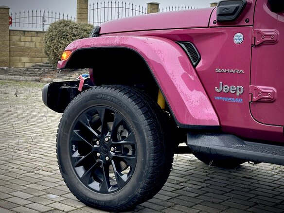 2021 Jeep Wrangler IV (JL), пурпурный, 3000000 рублей - вид 8