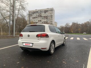 2011 Volkswagen Golf VI, белый, 700000 рублей, вид 5