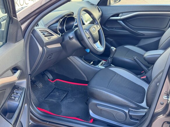 2018 Lada (ВАЗ) Vesta SW I, коричневый, 890000 рублей - вид 12