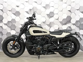 2023 Harley-Davidson Sportster S, белый, 1377000 рублей, вид 4