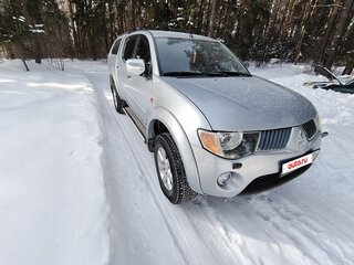 2008 Mitsubishi L200 IV, серебристый, 1500000 рублей, вид 2