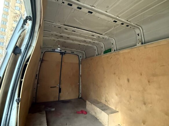 2011 Ford Transit, белый, 1100000 рублей - вид 10